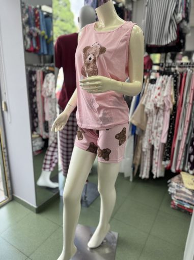 Пижама с къси панталони и потник
